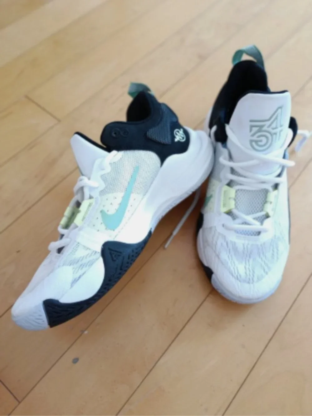 NIKE Giannis Immortality-2 Big Kids Sneakers size 6Y, Women's Size 8.5